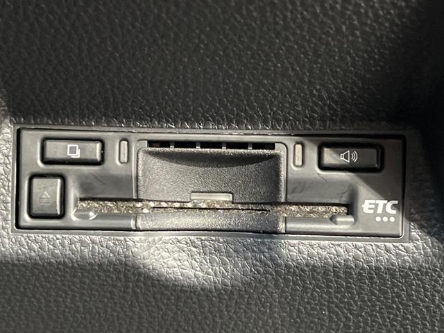 ヤリスクロス Ｘ　純正８型ナビ　バックカメラ　衝突軽減装置　レーダークルーズ　禁煙車　コーナーセンサー　レーンキープ　スマートキー　ＥＴＣ　オートハイビーム　車線逸脱警報　誤発進抑制機能　先行車発進告知　オートライト（50枚目）