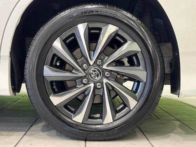 ヴォクシー ハイブリッドＳ－Ｚ　両側電動ドア　後席モニター　純正１０．５型ナビ　全周囲カメラ　衝突軽減装置　レーダークルーズ　禁煙車　電動リアゲート　ハーフレザーシート　コーナーセンサー　スマートキー　ＬＥＤヘッド　ＥＴＣ　フルセグ（24枚目）