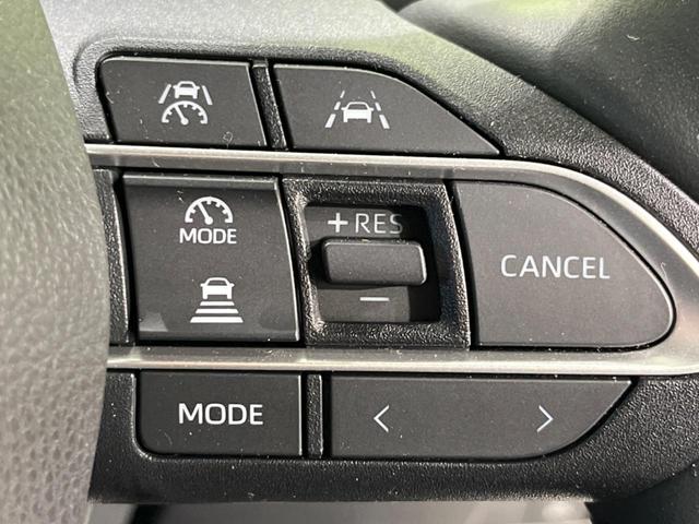 ヴォクシー ハイブリッドＳ－Ｚ　両側電動ドア　後席モニター　純正１０．５型ナビ　全周囲カメラ　衝突軽減装置　レーダークルーズ　禁煙車　電動リアゲート　ハーフレザーシート　コーナーセンサー　スマートキー　ＬＥＤヘッド　ＥＴＣ　フルセグ（35枚目）