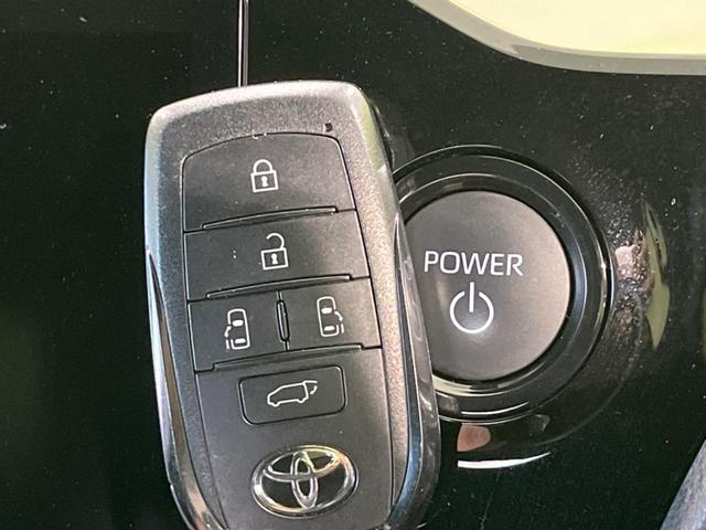 ヴォクシー ハイブリッドＳ－Ｚ　両側電動ドア　後席モニター　純正１０．５型ナビ　全周囲カメラ　衝突軽減装置　レーダークルーズ　禁煙車　電動リアゲート　ハーフレザーシート　コーナーセンサー　スマートキー　ＬＥＤヘッド　ＥＴＣ　フルセグ（36枚目）