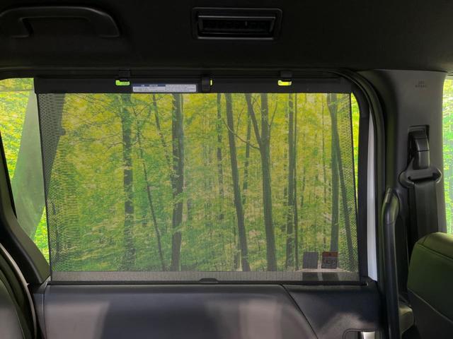 ヴォクシー ハイブリッドＳ－Ｚ　両側電動ドア　後席モニター　純正１０．５型ナビ　全周囲カメラ　衝突軽減装置　レーダークルーズ　禁煙車　電動リアゲート　ハーフレザーシート　コーナーセンサー　スマートキー　ＬＥＤヘッド　ＥＴＣ　フルセグ（60枚目）