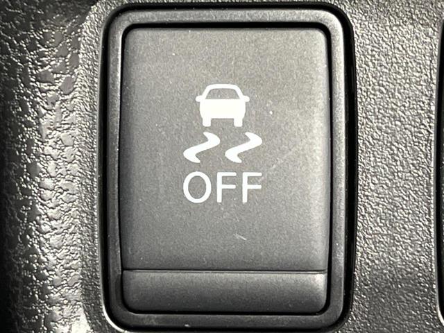 ノート ｅ－パワー　メダリスト　純正ナビ　バックカメラ　衝突軽減装置　レーダークルーズ　禁煙車　ハーフレザーシート　ドラレコ　コーナーセンサー　スマートキー　ＬＥＤヘッド　ＥＴＣ　デジタルインナーミラー　車線逸脱警報　誤発進抑制機能（31枚目）