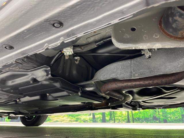 ノート Ｘ　純正９型ナビ　全周囲カメラ　衝突軽減装置　プロパイロット　禁煙車　シートヒーター　ドラレコ　コーナーセンサー　レーンキープ　ＬＥＤヘッド　ＥＴＣ　ステアリングヒーター　誤発進抑制機能　置くだけ充電（21枚目）