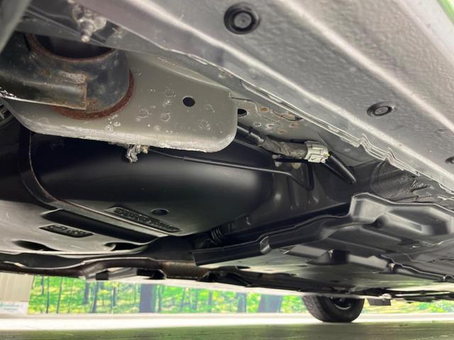 ノート Ｘ　純正９型ナビ　全周囲カメラ　衝突軽減装置　プロパイロット　禁煙車　シートヒーター　ドラレコ　コーナーセンサー　レーンキープ　ＬＥＤヘッド　ＥＴＣ　ステアリングヒーター　誤発進抑制機能　置くだけ充電（22枚目）