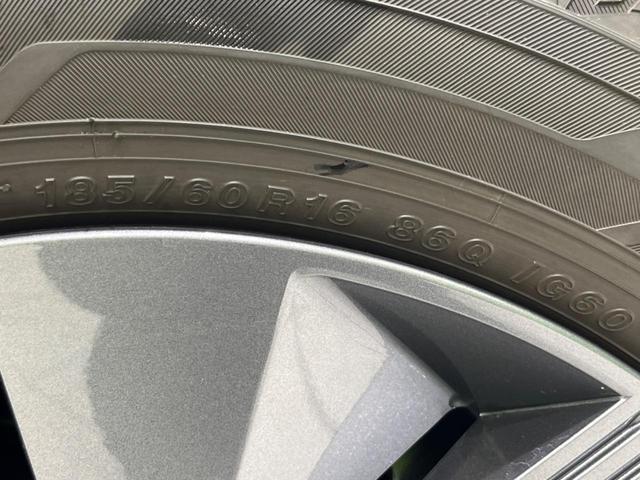 ノート Ｘ　純正９型ナビ　全周囲カメラ　衝突軽減装置　プロパイロット　禁煙車　シートヒーター　ドラレコ　コーナーセンサー　レーンキープ　ＬＥＤヘッド　ＥＴＣ　ステアリングヒーター　誤発進抑制機能　置くだけ充電（49枚目）