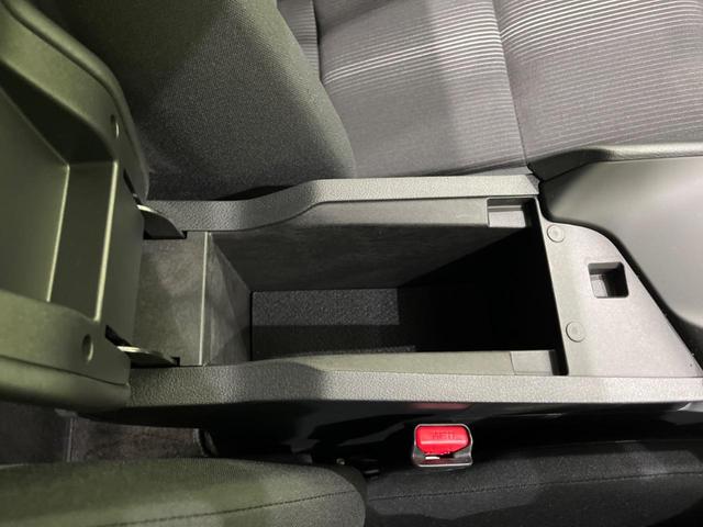 ノート Ｘ　純正９型ナビ　全周囲カメラ　衝突軽減装置　プロパイロット　禁煙車　シートヒーター　ドラレコ　コーナーセンサー　レーンキープ　ＬＥＤヘッド　ＥＴＣ　ステアリングヒーター　誤発進抑制機能　置くだけ充電（61枚目）