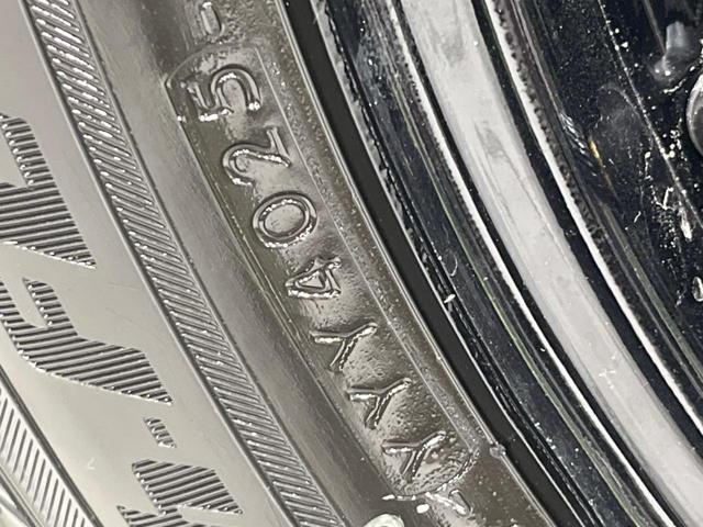 タフト X 届出済未使用車 ガラスルーフ 衝突軽減装置 コーナーセンサー スマートキー LEDヘッド オートブレーキホールド オートハイビーム 車線逸脱警報 誤発進抑制機能 先行車発進告知 オートライト(46枚目)