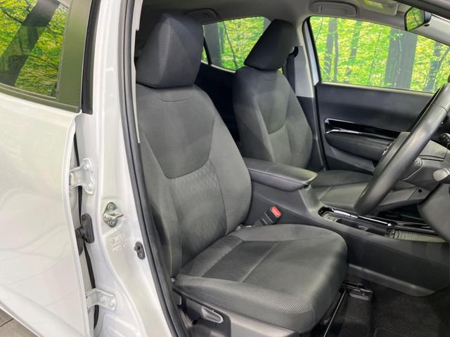 アクア Ｇ　純正ナビ　バックカメラ　ＡＣ１００Ｖ電源　衝突軽減装置　レーダークルーズ　禁煙車　ドラレコ　コーナーセンサー　スマートキー　ＬＥＤヘッド　ＥＴＣ　オートハイビーム　オートエアコン　革巻きハンドル（8枚目）