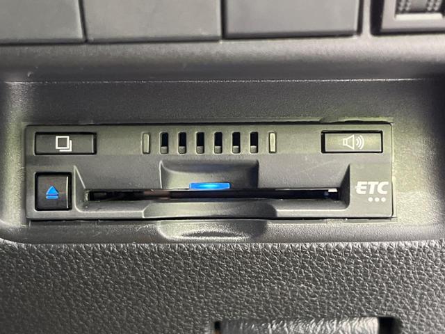 アクア Ｇ　純正ナビ　バックカメラ　ＡＣ１００Ｖ電源　衝突軽減装置　レーダークルーズ　禁煙車　ドラレコ　コーナーセンサー　スマートキー　ＬＥＤヘッド　ＥＴＣ　オートハイビーム　オートエアコン　革巻きハンドル（29枚目）