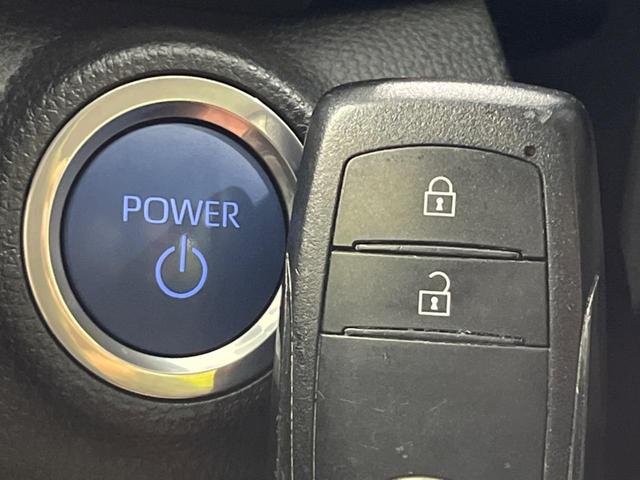 アクア Ｇ　純正ナビ　バックカメラ　ＡＣ１００Ｖ電源　衝突軽減装置　レーダークルーズ　禁煙車　ドラレコ　コーナーセンサー　スマートキー　ＬＥＤヘッド　ＥＴＣ　オートハイビーム　オートエアコン　革巻きハンドル（32枚目）