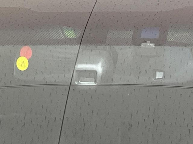 クラウンハイブリッド アスリートＧ　純正８型ナビ　バックカメラ　衝突軽減装置　禁煙車　黒革シート　パワーシート　シートベンチレーション　スマートキー　ＬＥＤヘッド　ＥＴＣ　オートハイビーム　オートライト　デュアルオートエアコン　フルセグ（44枚目）