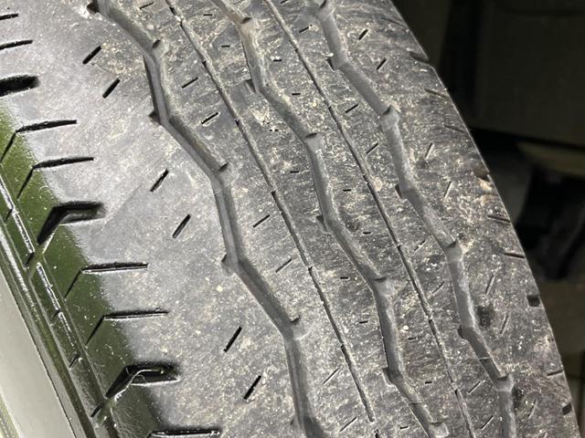 ハイエースバン ロングスーパーGL 4WD ターボ ディーゼル 純正ナビ 衝突軽減装置 禁煙車 コーナーセンサー スマートキー LEDヘッド&フォグ ETC2.0 オートハイビーム オートエアコン Bluetooth CD AUX再生(26枚目)