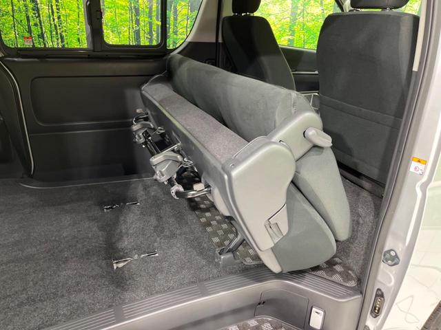 ハイエースバン ロングスーパーGL 4WD ターボ ディーゼル 純正ナビ 衝突軽減装置 禁煙車 コーナーセンサー スマートキー LEDヘッド&フォグ ETC2.0 オートハイビーム オートエアコン Bluetooth CD AUX再生(42枚目)