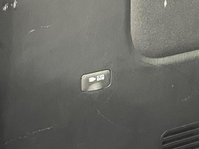 ハイエースバン ロングスーパーGL 4WD ターボ ディーゼル 純正ナビ 衝突軽減装置 禁煙車 コーナーセンサー スマートキー LEDヘッド&フォグ ETC2.0 オートハイビーム オートエアコン Bluetooth CD AUX再生(57枚目)