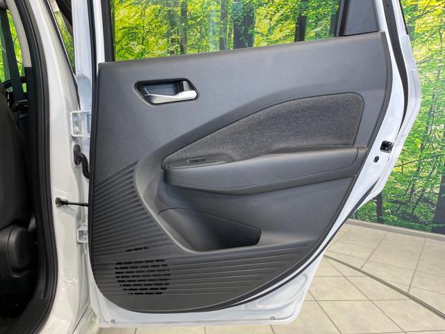 オーラ G レザーエディション 純正9型ナビ 全周囲カメラ BOSEサウンド 寒冷地仕様 衝突軽減装置 プロパイロット 禁煙車 黒レザーシート シートヒーター 前後ドラレコ コーナーセンサー スマートキー LEDヘッド ETC2.0(56枚目)