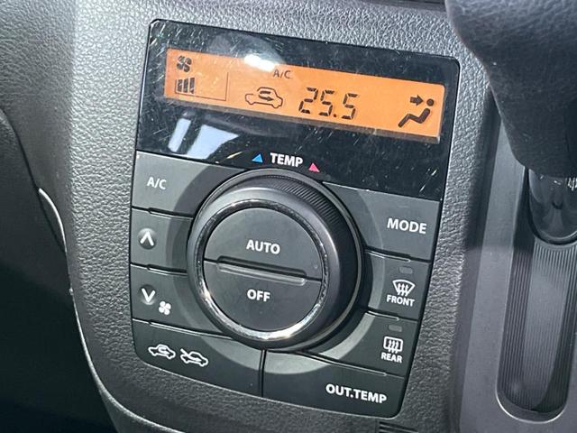 スペーシアカスタムＺ ターボ　電動スライドドア　ＳＤナビ　バックカメラ　衝突軽減装置　禁煙車　シートヒーター　ドラレコ　スマートキー　ＨＩＤヘッド　ＥＴＣ　クルコン　車線逸脱警報　誤発進抑制機能　先行車発進告知　オートライト（30枚目）