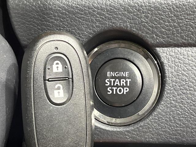 ハスラー Ｆリミテッド　４ＷＤ　衝突軽減装置　禁煙車　２トーンカラー　シートヒーター　スマートキー　ＨＩＤヘッド　誤発進抑制機能　オートライト　オートエアコン　ＣＤ　ＡＵＸ　電動格納ミラー　ダウンヒルアシスト　盗難防止装置（4枚目）