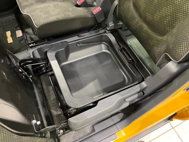 ハスラー Ｆリミテッド　４ＷＤ　衝突軽減装置　禁煙車　２トーンカラー　シートヒーター　スマートキー　ＨＩＤヘッド　誤発進抑制機能　オートライト　オートエアコン　ＣＤ　ＡＵＸ　電動格納ミラー　ダウンヒルアシスト　盗難防止装置（55枚目）