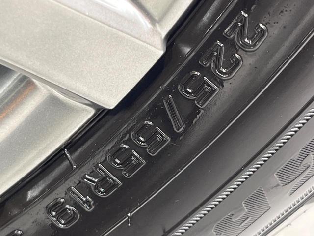 ハリアー Ｚ　純正１２．３型ナビ　バックカメラ　ＪＢＬサウンド　衝突軽減装置　レーダークルーズ　禁煙車　ブラインドスポットモニター　パワーバックドア　ハーフレザーシート　パワーシート　ドラレコ　ＥＴＣ２．０（74枚目）