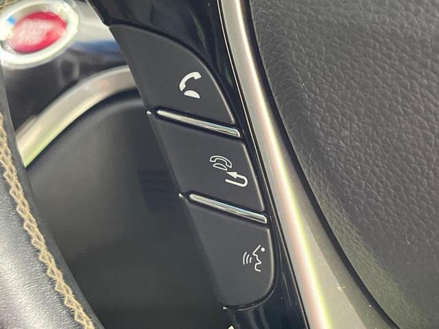 オデッセイ アブソルート　両側電動ドア　純正ナビ　バックカメラ　衝突軽減装置　禁煙車　ハーフレザーシート　スマートキー　ＬＥＤヘッド＆フォグ　ＥＴＣ　クルコン　オートライト　オートエアコン　純正１７インチＡＷ　革巻きハンドル（31枚目）