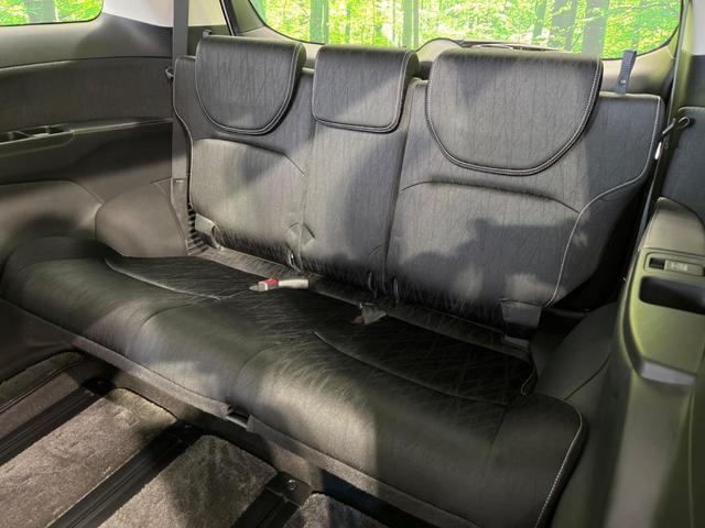 オデッセイ アブソルート　両側電動ドア　純正ナビ　バックカメラ　衝突軽減装置　禁煙車　ハーフレザーシート　スマートキー　ＬＥＤヘッド＆フォグ　ＥＴＣ　クルコン　オートライト　オートエアコン　純正１７インチＡＷ　革巻きハンドル（39枚目）