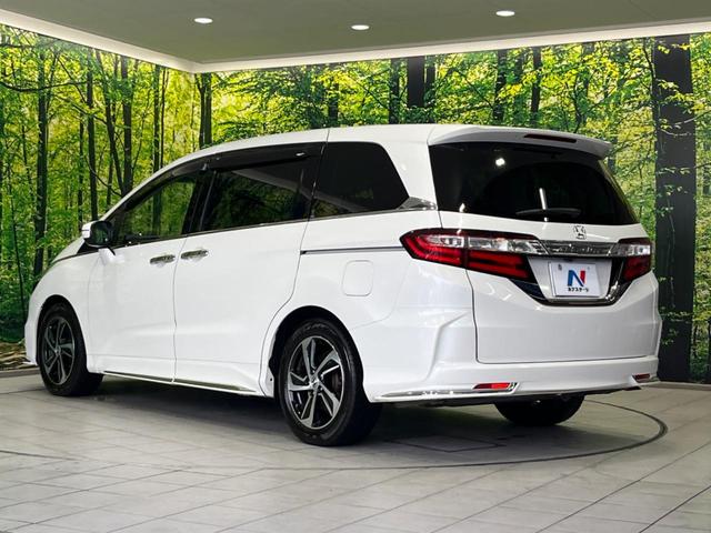 オデッセイ アブソルート　両側電動ドア　純正ナビ　バックカメラ　衝突軽減装置　禁煙車　ハーフレザーシート　スマートキー　ＬＥＤヘッド＆フォグ　ＥＴＣ　クルコン　オートライト　オートエアコン　純正１７インチＡＷ　革巻きハンドル（64枚目）