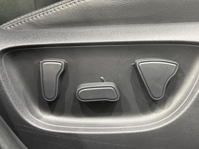 ヤリスクロス Ｚ　純正８型ナビ　全周囲カメラ　衝突軽減装置　レーダークルーズ　禁煙車　ハーフレザーシート　パワーシート　ドラレコ　クリアランスソナー　レーンキープ　スマートキー　ＬＥＤヘッド　ＥＴＣ　オートハイビーム（7枚目）