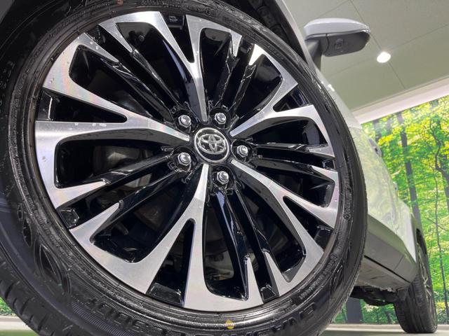 ヤリスクロス Ｚ　純正８型ナビ　全周囲カメラ　衝突軽減装置　レーダークルーズ　禁煙車　ハーフレザーシート　パワーシート　ドラレコ　クリアランスソナー　レーンキープ　スマートキー　ＬＥＤヘッド　ＥＴＣ　オートハイビーム（13枚目）