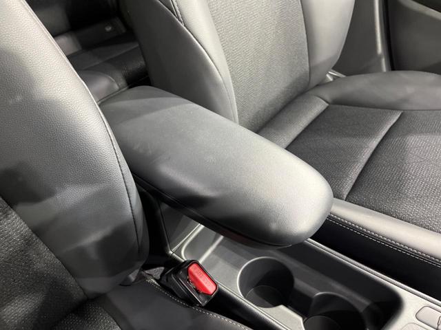 ヤリスクロス Ｚ　純正８型ナビ　全周囲カメラ　衝突軽減装置　レーダークルーズ　禁煙車　ハーフレザーシート　パワーシート　ドラレコ　クリアランスソナー　レーンキープ　スマートキー　ＬＥＤヘッド　ＥＴＣ　オートハイビーム（39枚目）