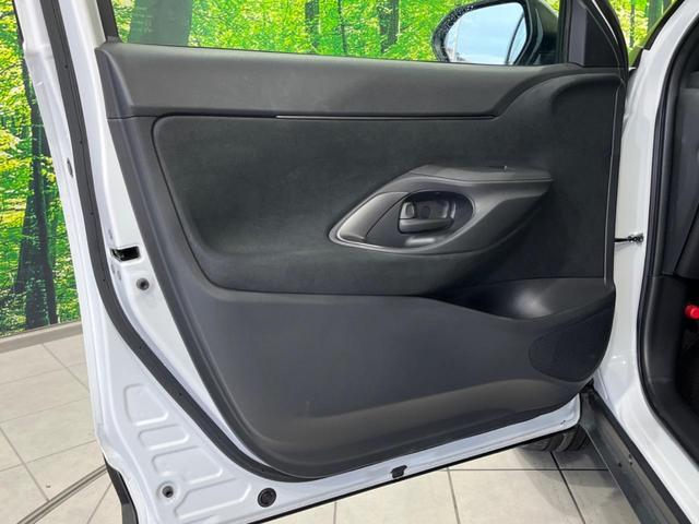 ヤリスクロス Ｚ　純正８型ナビ　全周囲カメラ　衝突軽減装置　レーダークルーズ　禁煙車　ハーフレザーシート　パワーシート　ドラレコ　クリアランスソナー　レーンキープ　スマートキー　ＬＥＤヘッド　ＥＴＣ　オートハイビーム（54枚目）