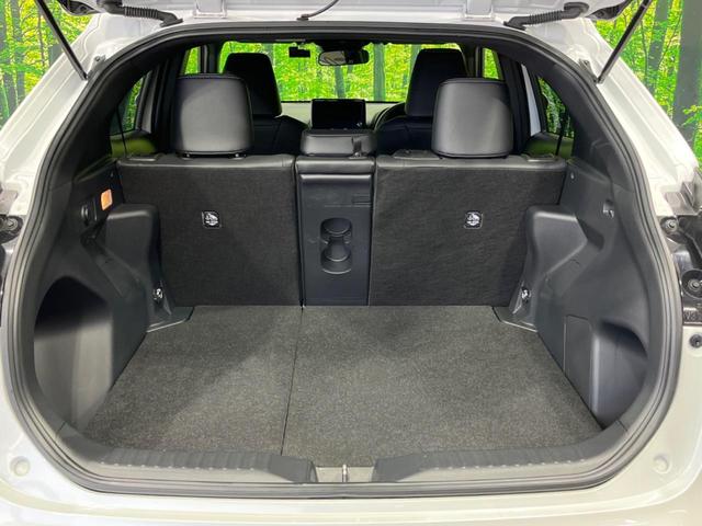 ヤリスクロス Ｚ　純正８型ナビ　全周囲カメラ　衝突軽減装置　レーダークルーズ　禁煙車　ハーフレザーシート　パワーシート　ドラレコ　クリアランスソナー　レーンキープ　スマートキー　ＬＥＤヘッド　ＥＴＣ　オートハイビーム（62枚目）