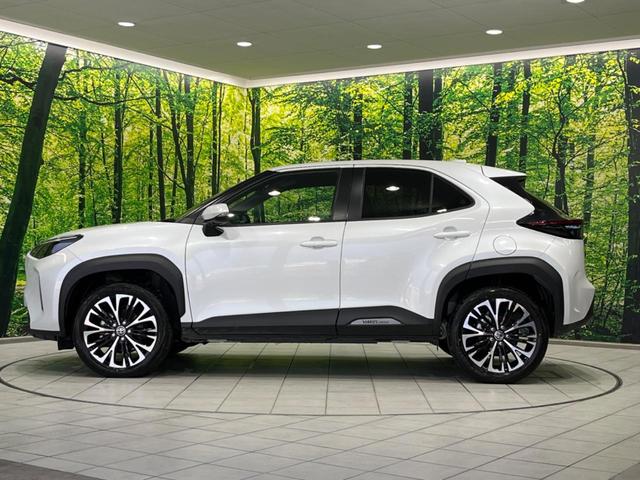 ヤリスクロス Ｚ　純正８型ナビ　全周囲カメラ　衝突軽減装置　レーダークルーズ　禁煙車　ハーフレザーシート　パワーシート　ドラレコ　クリアランスソナー　レーンキープ　スマートキー　ＬＥＤヘッド　ＥＴＣ　オートハイビーム（66枚目）