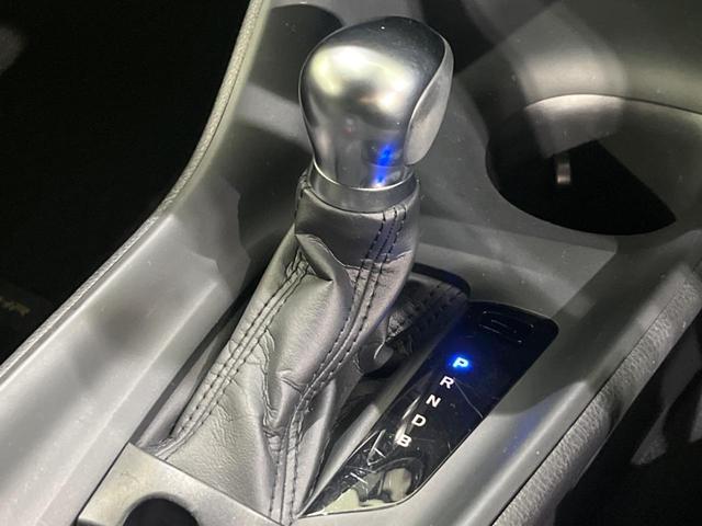 Ｃ－ＨＲ Ｓ　純正ナビ　バックカメラ　衝突軽減装置　レーダークルーズ　禁煙車　前後ドラレコ　スマートキー　ＥＴＣ　オートハイビーム　車線逸脱警報　デュアルオートエアコン　純正１７インチＡＷ　Ｂｌｕｅｔｏｏｔｈ再生（24枚目）