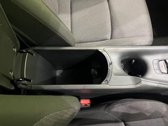 Ｃ－ＨＲ Ｓ　純正ナビ　バックカメラ　衝突軽減装置　レーダークルーズ　禁煙車　前後ドラレコ　スマートキー　ＥＴＣ　オートハイビーム　車線逸脱警報　デュアルオートエアコン　純正１７インチＡＷ　Ｂｌｕｅｔｏｏｔｈ再生（55枚目）