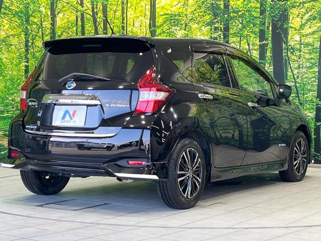 ノート ｅ－パワー　メダリスト　純正ナビ　全周囲カメラ　衝突軽減装置　レーダークルーズ　禁煙車　ハーフレザーシート　ドラレコ　コーナーセンサー　スマートキー　ＬＥＤヘッド　ＥＴＣ　オートハイビーム　デジタルインナーミラー　フルセグ（17枚目）