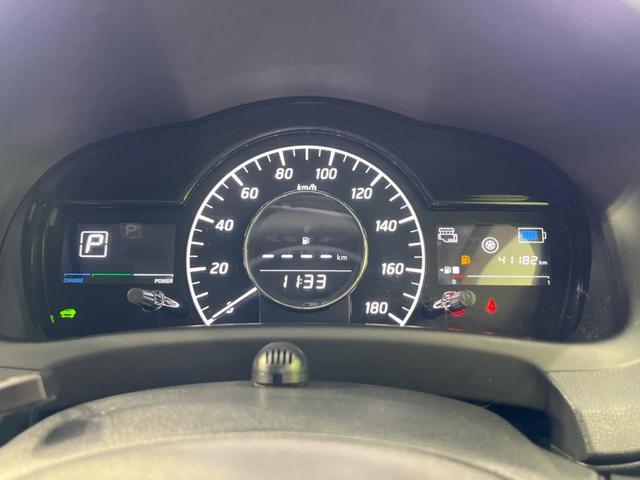 ノート ｅ－パワー　メダリスト　純正ナビ　全周囲カメラ　衝突軽減装置　レーダークルーズ　禁煙車　ハーフレザーシート　ドラレコ　コーナーセンサー　スマートキー　ＬＥＤヘッド　ＥＴＣ　オートハイビーム　デジタルインナーミラー　フルセグ（42枚目）