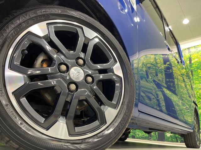 【純正１５インチアルミホイール】外観にマッチした純正アルミホイールを装着しております。各種社外アルミホイールや、スタッドレスタイヤも取扱いしております。是非ご相談ください♪