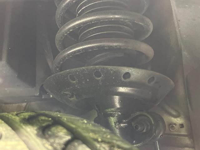 フィットハイブリッド ハイブリッド・10thアニバーサリー 純正ナビ バックカメラ 禁煙車 ドラレコ スマートキー HIDヘッド ETC クルコン オートライト オートエアコン CD DVD再生 地デジ ステアリングスイッチ アイドリングストップ(20枚目)