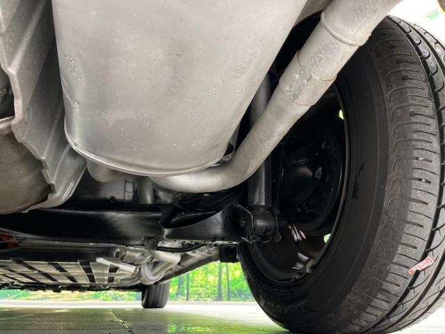 フィットハイブリッド ハイブリッド・10thアニバーサリー 純正ナビ バックカメラ 禁煙車 ドラレコ スマートキー HIDヘッド ETC クルコン オートライト オートエアコン CD DVD再生 地デジ ステアリングスイッチ アイドリングストップ(22枚目)