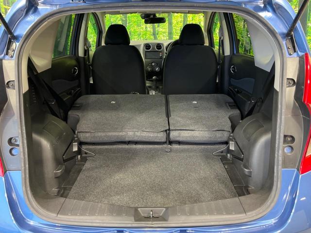 ノート Ｘ　Ｖセレクション＋セーフティ　純正ナビ　衝突軽減装置　禁煙車　スマートキー　ＥＴＣ　車線逸脱警報　Ｂｌｕｅｔｏｏｔｈ　ＣＤ　ＤＶＤ再生　フルセグ　アイドリングストップ　ヘッドライトレベライザー　シートリフター　電動格納ミラー（10枚目）