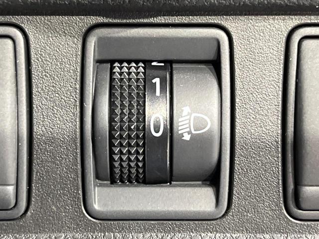 ノート Ｘ　Ｖセレクション＋セーフティ　純正ナビ　衝突軽減装置　禁煙車　スマートキー　ＥＴＣ　車線逸脱警報　Ｂｌｕｅｔｏｏｔｈ　ＣＤ　ＤＶＤ再生　フルセグ　アイドリングストップ　ヘッドライトレベライザー　シートリフター　電動格納ミラー（40枚目）