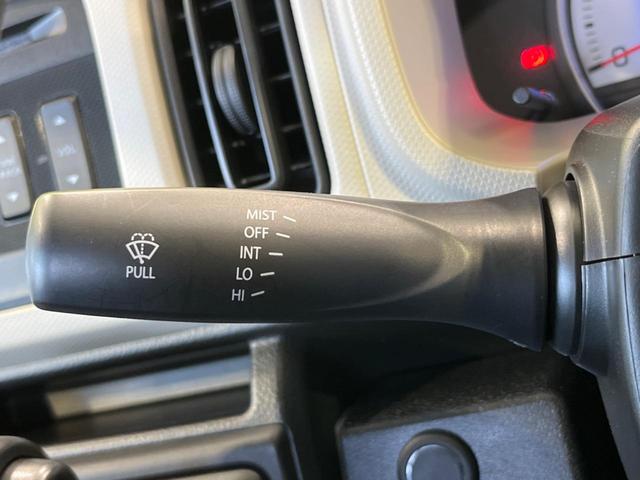 アルト L 衝突軽減装置 禁煙車 シートヒーター クリアランスソナー ETC オートハイビーム 車線逸脱警報 誤発進抑制機能 先行車発進告知 オーディオ CD再生 AM FM キーレス アイドリングストップ(33枚目)