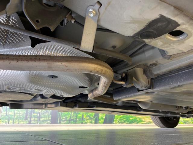 ヤリス ハイブリッドＧ　純正８型ディスプレイオーディオ　全周囲カメラ　衝突軽減装置　レーダークルーズ　禁煙車　コーナーセンサー　レーンキープ　スマートキー　ＥＴＣ　オートハイビーム　オートエアコン　Ｂｌｕｅｔｏｏｔｈ（23枚目）