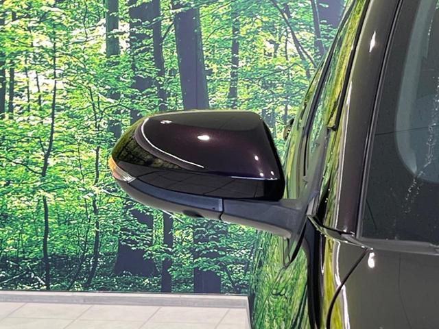 ヤリス ハイブリッドＧ　純正８型ディスプレイオーディオ　全周囲カメラ　衝突軽減装置　レーダークルーズ　禁煙車　コーナーセンサー　レーンキープ　スマートキー　ＥＴＣ　オートハイビーム　オートエアコン　Ｂｌｕｅｔｏｏｔｈ（56枚目）