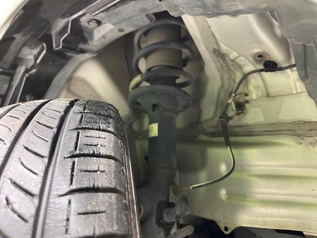 ワゴンＲ ＦＸ　禁煙車　シートヒーター　オートエアコン　オーディオ　ＣＤ　キーレス　アイドリングストップ　エアバッグ　パワーウインドウ　ヘッドライトレベライザー　アームレスト　盗難防止装置　プライバシーガラス（20枚目）