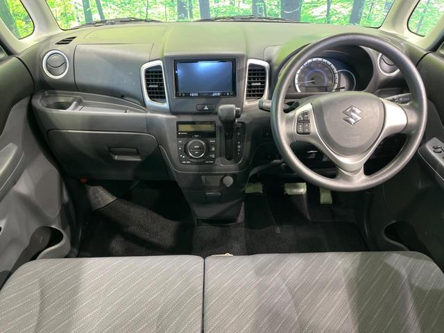 スペーシア Ｘ　４ＷＤ　電動スライドドア　ＳＤナビ　バックカメラ　禁煙車　シートヒーター　前後ドラレコ　ＥＴＣ　スマートキー　オートエアコン　ＣＤ　ＤＶＤ再生　地デジ　ロールサンシェード　ドアバイザー　盗難防止装置（2枚目）