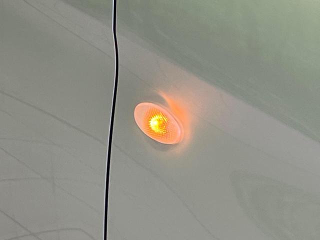 スペーシア Ｘ　４ＷＤ　電動スライドドア　ＳＤナビ　バックカメラ　禁煙車　シートヒーター　前後ドラレコ　ＥＴＣ　スマートキー　オートエアコン　ＣＤ　ＤＶＤ再生　地デジ　ロールサンシェード　ドアバイザー　盗難防止装置（25枚目）