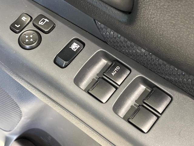 スペーシア Ｘ　４ＷＤ　電動スライドドア　ＳＤナビ　バックカメラ　禁煙車　シートヒーター　前後ドラレコ　ＥＴＣ　スマートキー　オートエアコン　ＣＤ　ＤＶＤ再生　地デジ　ロールサンシェード　ドアバイザー　盗難防止装置（35枚目）