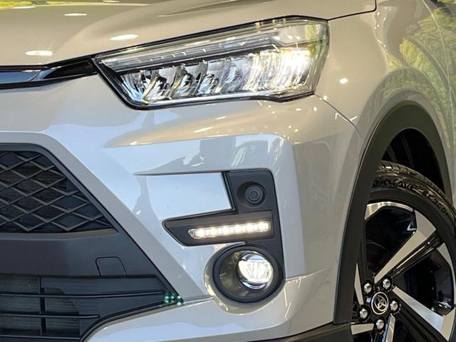 ライズ Ｚ　純正９型ナビ　全周囲カメラ　衝突軽減装置　レーダークルーズ　禁煙車　シートヒーター　前後ドラレコ　ＥＴＣ　コーナーセンサー　スマートキー　ＬＥＤヘッド＆フォグ　純正１７インチＡＷ　オートハイビーム（12枚目）