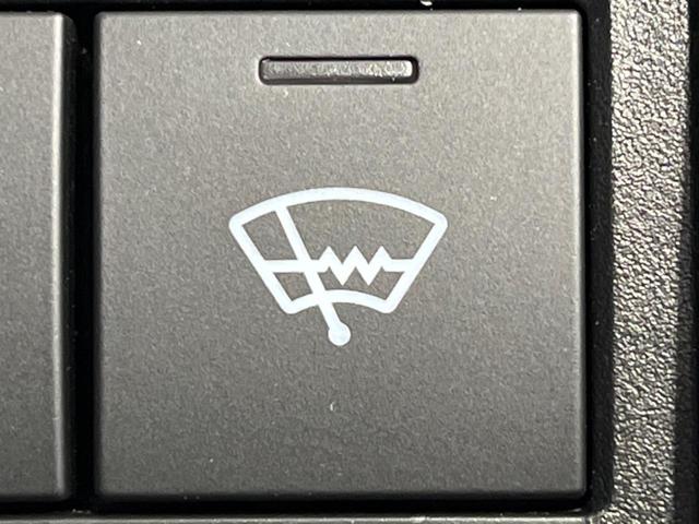 ライズ Ｚ　純正９型ナビ　全周囲カメラ　衝突軽減装置　レーダークルーズ　禁煙車　シートヒーター　前後ドラレコ　ＥＴＣ　コーナーセンサー　スマートキー　ＬＥＤヘッド＆フォグ　純正１７インチＡＷ　オートハイビーム（41枚目）